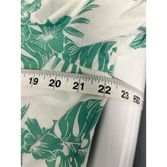 American Eagle Green And White Peasant Top XL - Picture 6 of 6